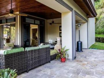 LUJOSA CASA DE MONTAÑA EN VALLE ESCONDIDO EN BOQUETE, PANAMA