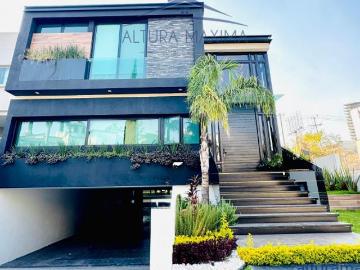 Lujosa Casa en Venta Puerta de Hierro Andares Zapopan