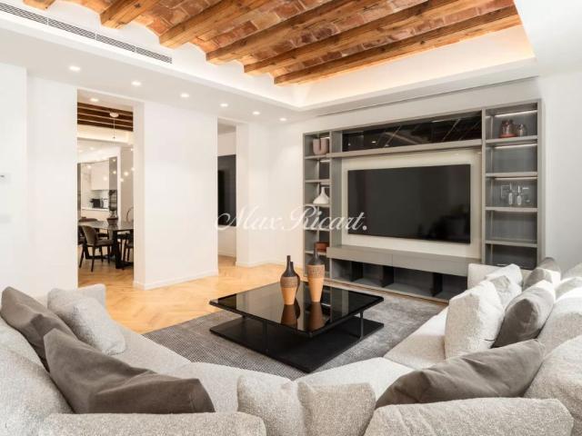 Lujosa propiedad amueblada en el Quadrat d'Or 183m²