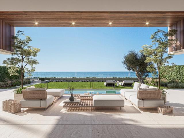 Lujosa Residencia frente al mar en Manilva: su Oasis en la C. 108m² Manilva