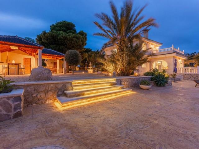 Lujosa Villa Mediterránea en Mutxamel, Alicante 0m² Mutxamel