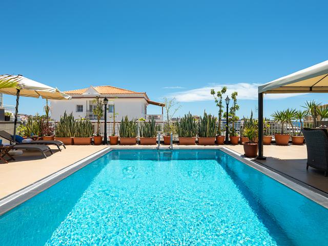 Lujosa y espaciosa casa con piscina privada climatizada y vistas al mar – Exclusiva Loma Dos, Arguineguín