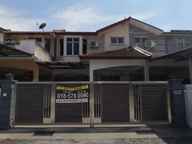 Lukut Taman Sri Aman Double Storey House for Sale