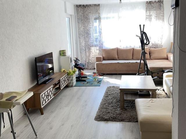 LUKRATIVE KAPITALANLAGE *Einzigartige 4 Zimmer Etagenwohnung