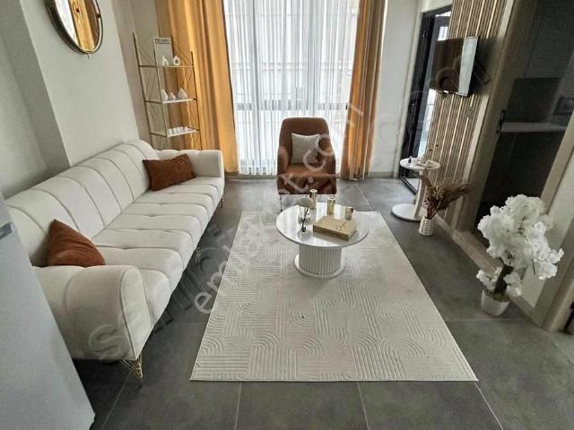 Lüks Eşyalı Kat Mülkiyetli Ulaşıma Yakın 1+1