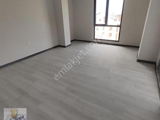 Lüks Geniş 2+1 Çatı Dubleksi, Ferah,kullanışlı