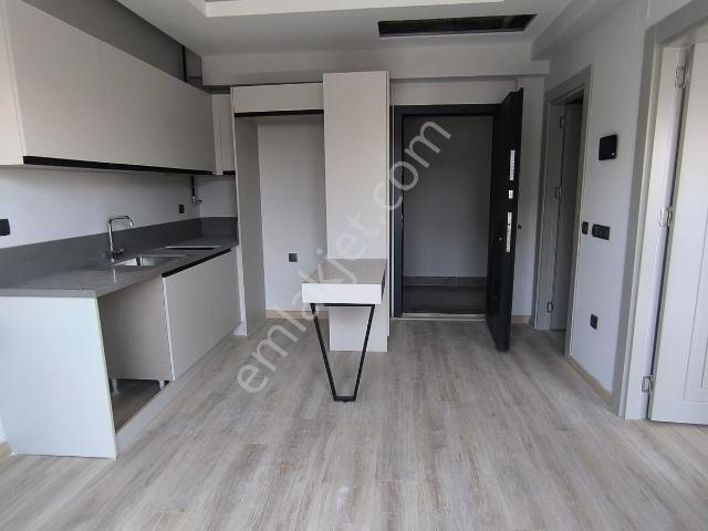 Lüks İşçilikli 1+1 Kiralık Butik Daire Güvenli Ve Konforlu Yaşam