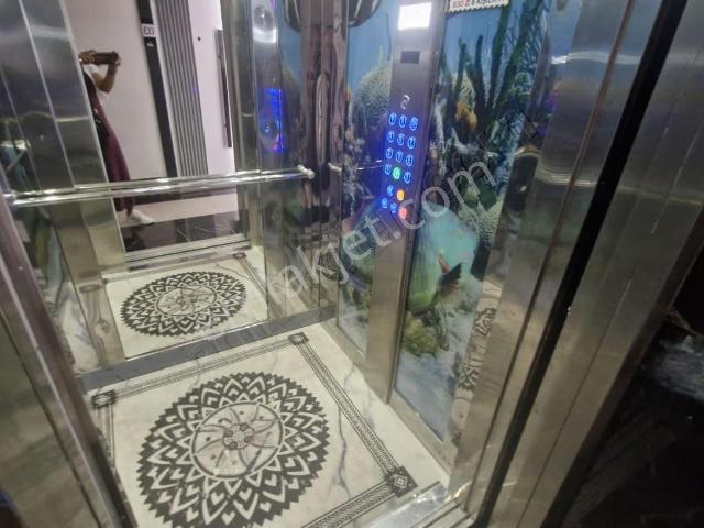 Lüks Konsept Tatil Sitesinde Geniş M2 3 Cepheli Daire