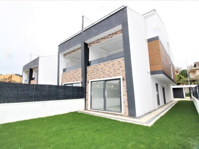 Luksusowa willa 272 m² z inteligentnym domem i ogrodem