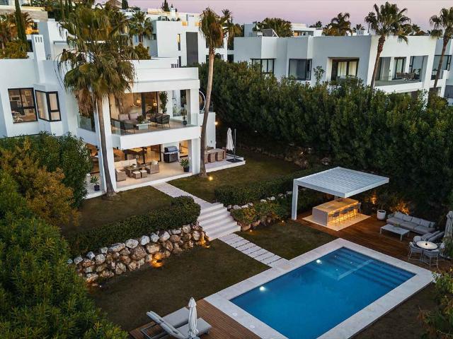 Luksusowa villa 6 pokoi, basen, panoramiczny taras