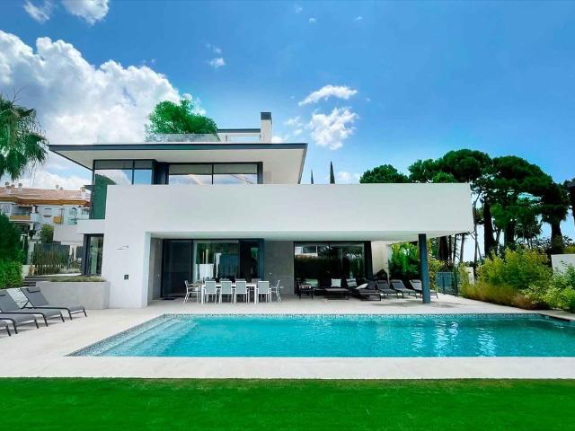 Luksusowa villa na Golden Mile z basenem i panoramicznym widokiem
