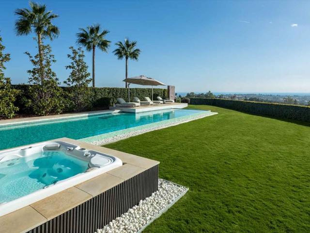 Luksusowa villa z panoramicznym widokiem na morze