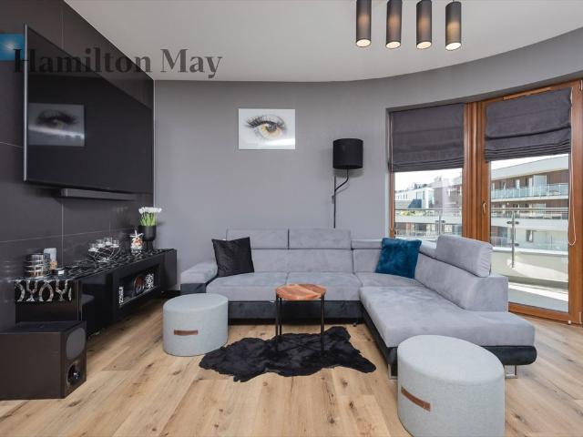 Na wynajem przestronny apartament 78 m² z tarasem w Krakowie