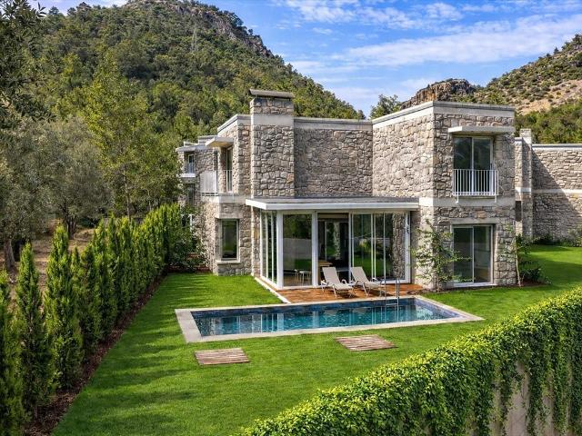 Luksowne wille z prywatnym basenem w Bodrum Torba