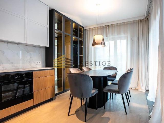 Luksusowy apartament 100 m2 w Mennica Residence z tarasem