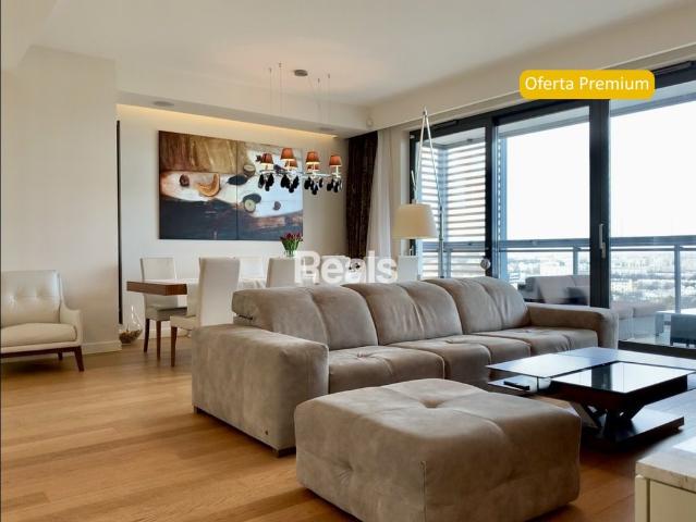 Luksusowy 142 m² apartament z panoramicznym widokiem i werandą