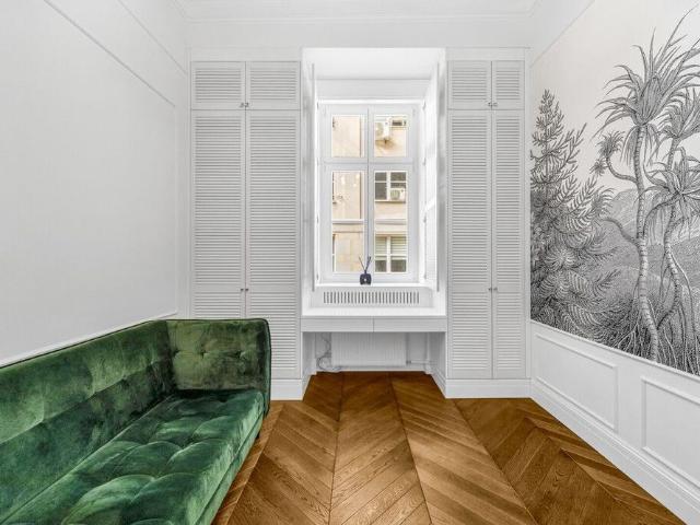 Luksusowy Apartament w Zabytkowej Kamienicy