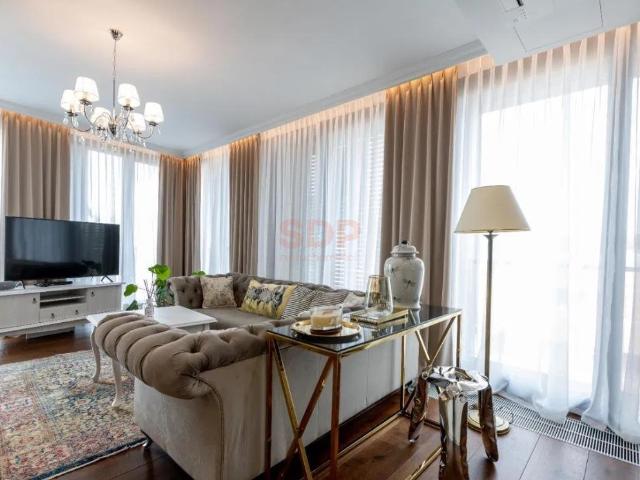 Luksusowy apartament z tarasem i widokiem na Odrę