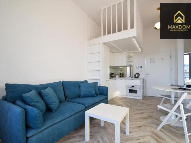 Luksusowy apartament z widokiem na morze, balkon, klimatyzacja