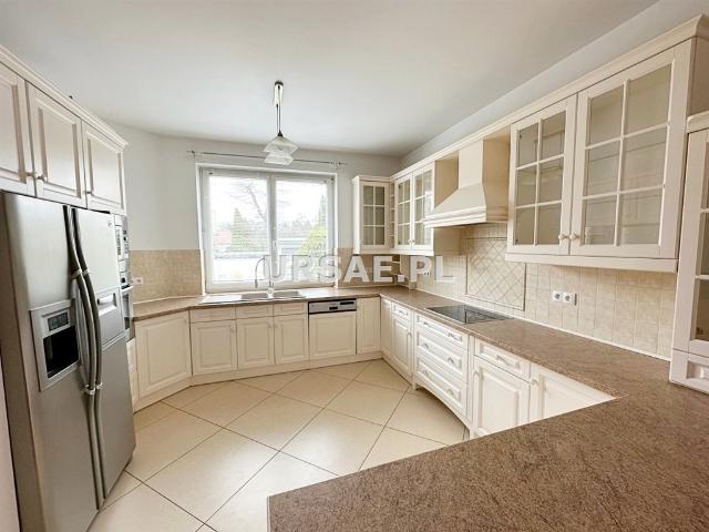 Luksusowy dom 450 m2 z ogrodem, sauną i garażem