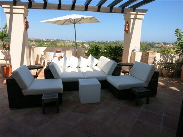 Penthouse z panoramicznymi widokami w Benahavis polecam!