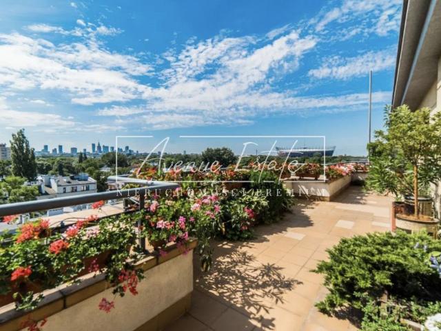 Luksusowy penthouse 176 m² z tarasem 73 m² i windą w centrum Warszawy