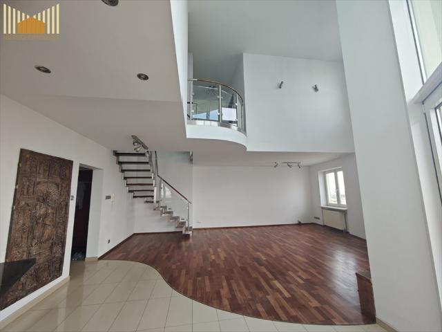 Luksusowy trzypoziomowy apartament z tarasem 56m²