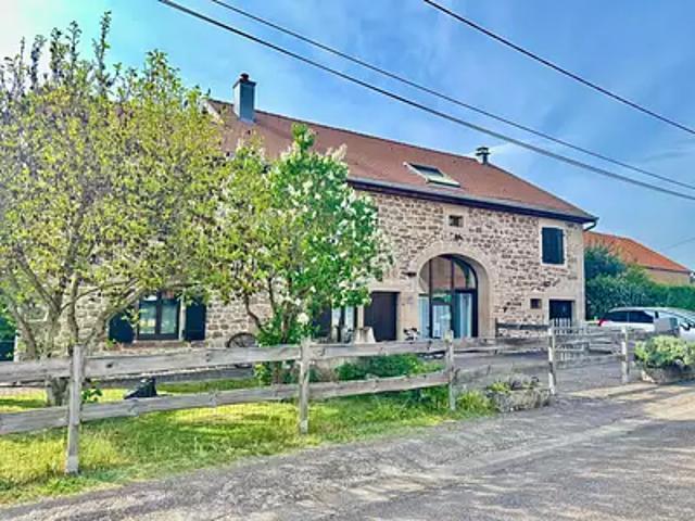 Lure 70200 Achat / Vente maison 8 pièces t8