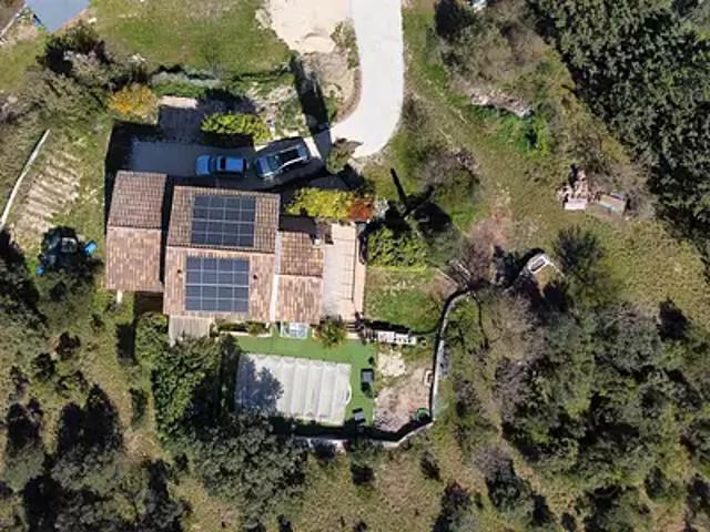 Lussan 30580 Achat / Vente maison 5 pièces t5 piscine terrasse