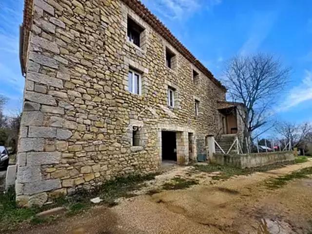 Uzès 30700 Achat / Vente maison 6 pièces t6