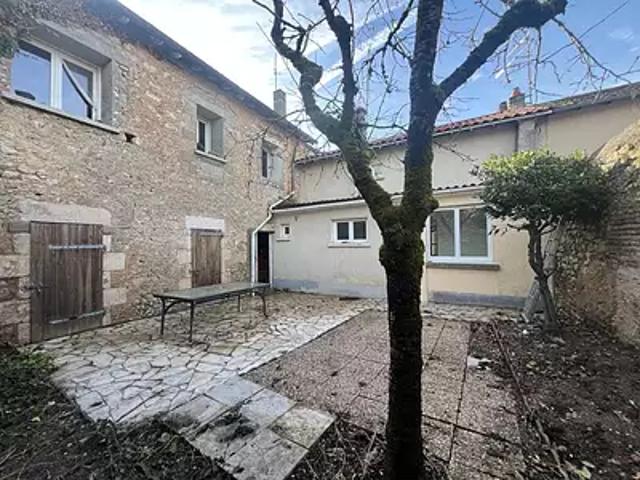 Lussac les Châteaux 86320 Achat / Vente maison 9 pièces t9