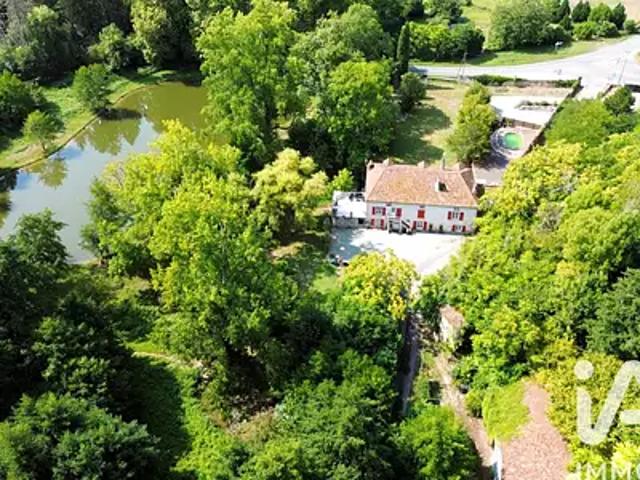 Lussac les Châteaux 86320 Achat / Vente maison 11 pièces t11
