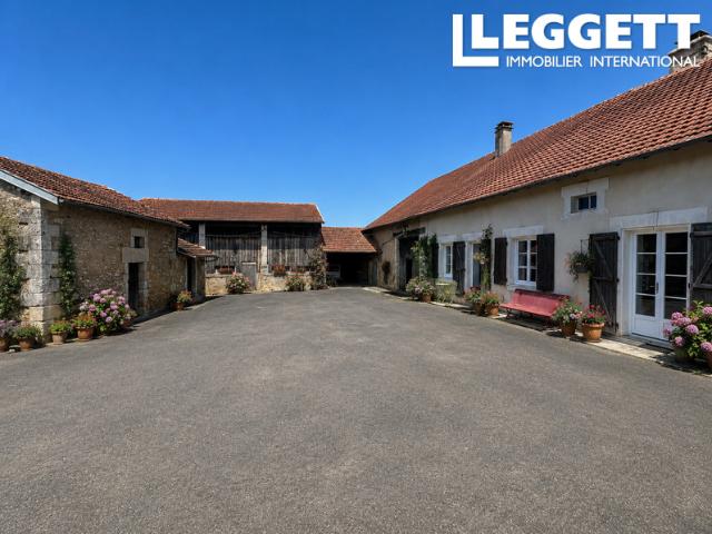 Lussas et Nontronneau Vente Maison 24