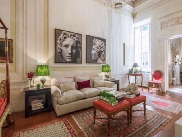 Lussuoso Appartamento a Firenze | Palazzo Santo Spirito Elegance