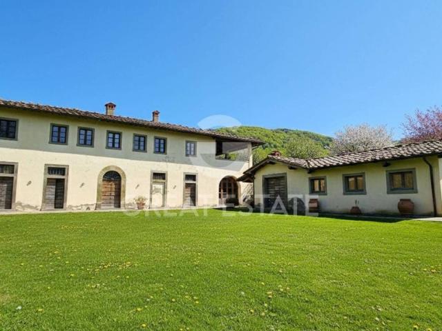Lussuoso casale in vendita Via Antonio Meucci, Loro Ciuffenna, Arezzo, Toscana