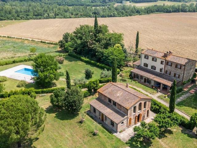 Lussuoso casale in vendita Via Aldo Moro, 65, Terricciola, Toscana