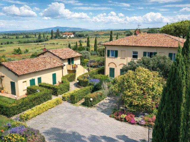 Lussuoso casale in vendita Via Gorizia, 39, Cecina, Toscana