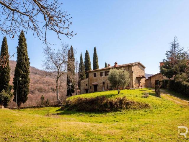 Lussuoso casale in vendita Via dei Cardi, Castiglion Fibocchi, Arezzo, Toscana
