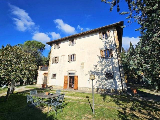 Lussuoso casale in vendita Via di Arezzo, Arezzo, Toscana