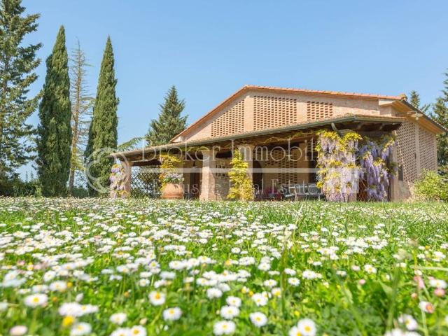 Lussuoso casale in vendita Via di Montelopio, Peccioli, Pisa, Toscana