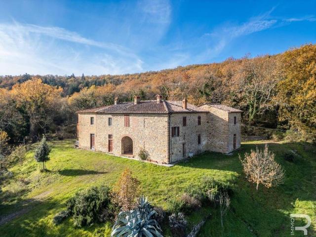 Lussuoso casale in vendita Via di Val d'Ambra, Bucine, Toscana