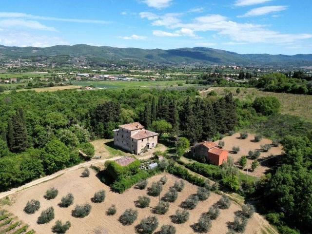 Lussuoso casale in vendita Via Francesco Crispi, Arezzo, Toscana