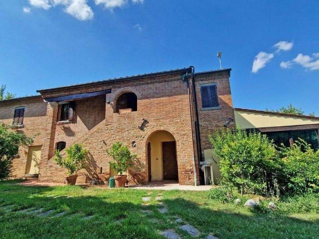 Lussuoso casale in vendita via la querce, Foiano della Chiana, Toscana