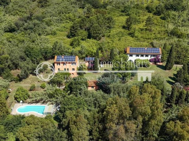 Lussuoso casale in vendita Via Panoramica, Vecchiano Nodica, Toscana