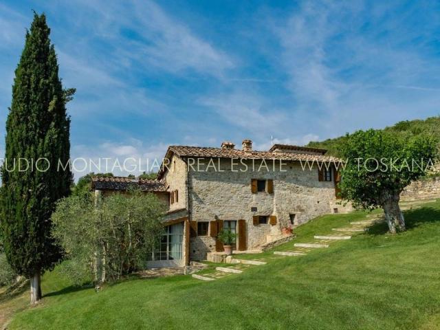 Lussuoso casale in vendita Via Roma, Radda in Chianti, Toscana