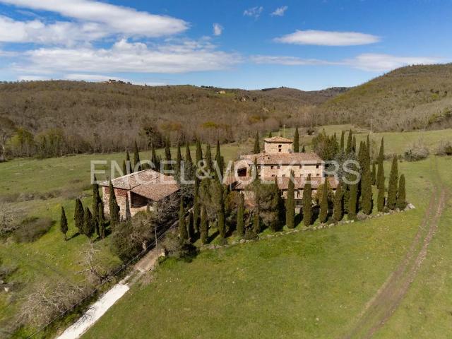 Lussuoso casale in vendita Gaiole in Chianti, Toscana