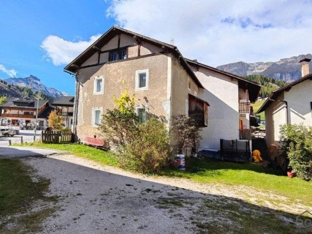 Villa di 233 mq in vendita Livinallongo del Col di Lana, Italia
