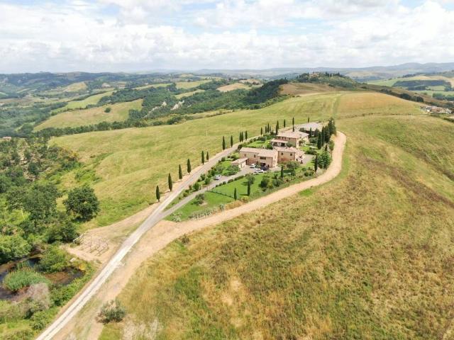 Lussuoso casale in vendita Località Vergelle, Montalcino, Toscana
