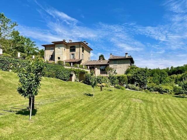 Lussuoso casale in vendita Località La Perla, Desenzano del Garda, Brescia, Lombardia