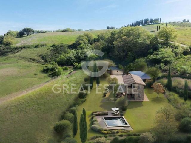 Lussuoso casale in vendita Montalcino, Toscana